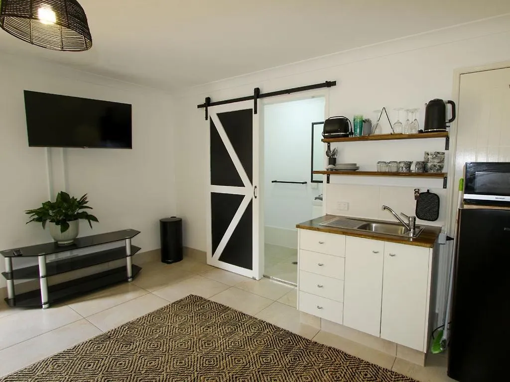 Studio 9 Point Lookout Apartment